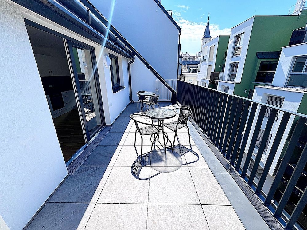 Superior Penthouse
