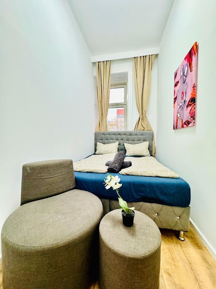 Basic Double Room