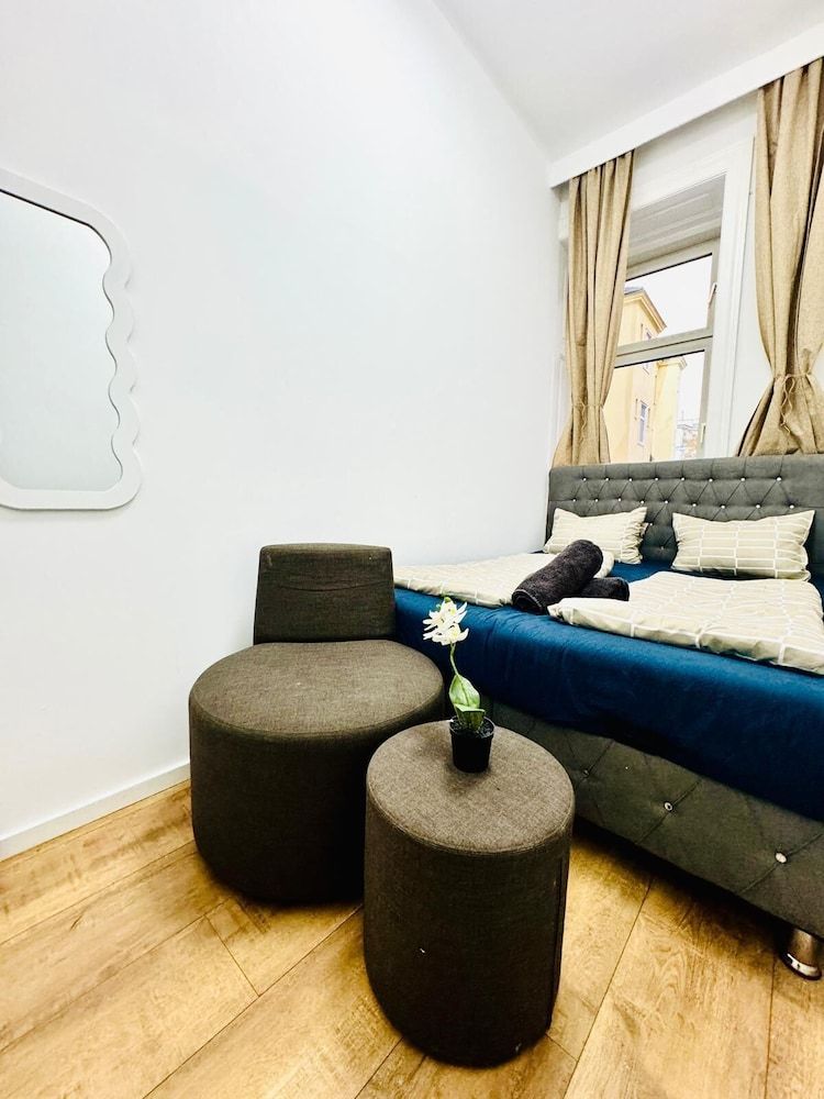 Basic Double Room