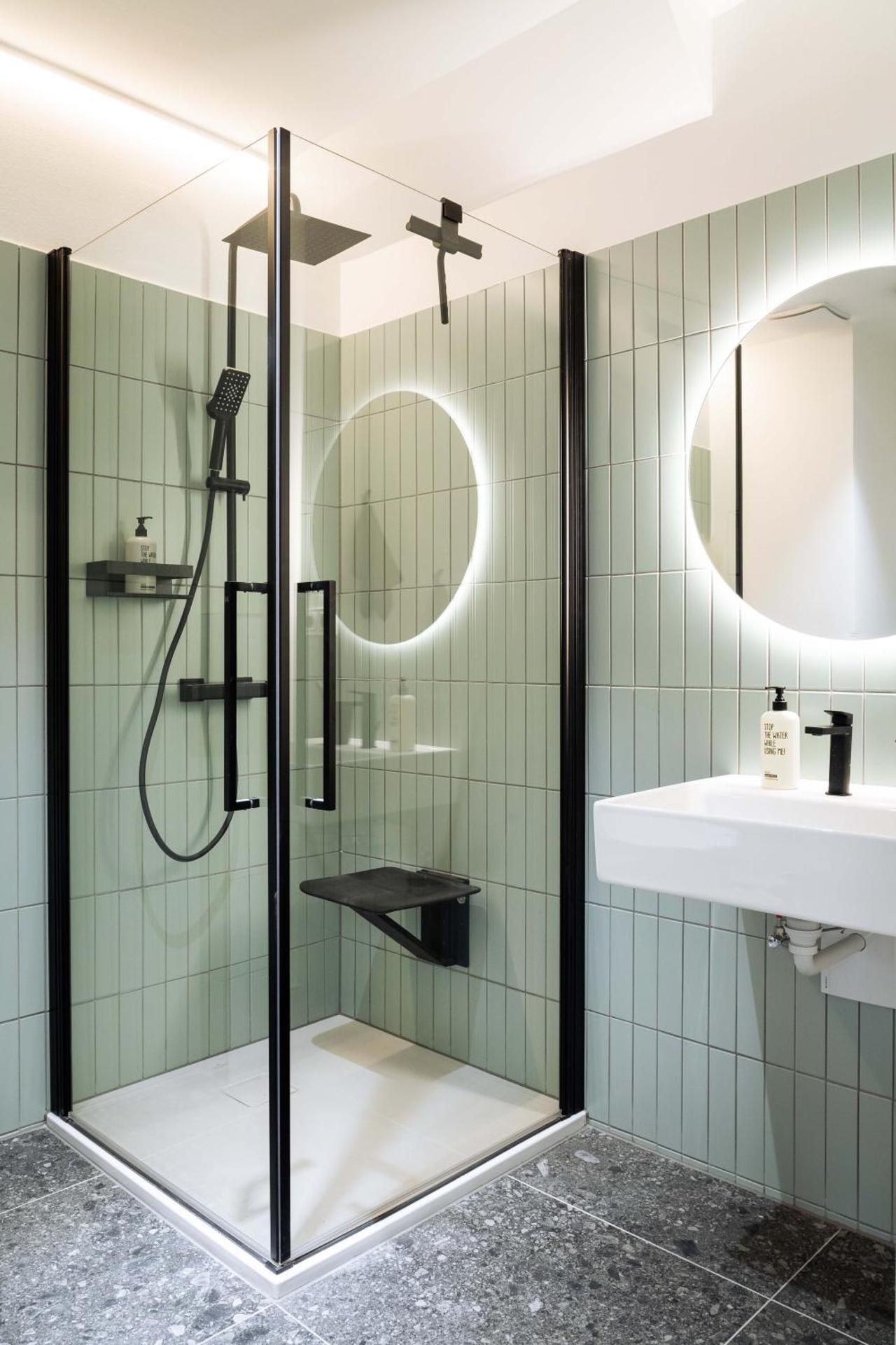 One-Bedroom Apartment accessible
