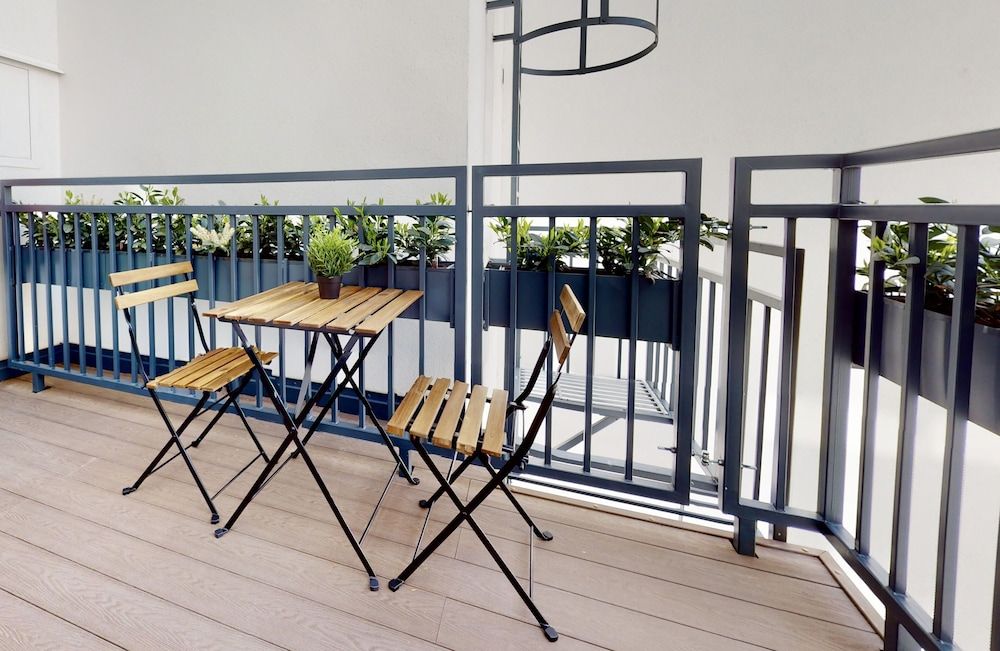 Superior Balcony, Comfort Apartment