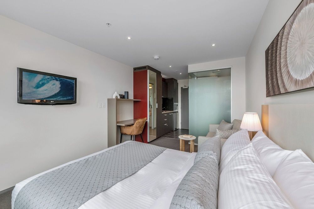 City Stays City Studio 4