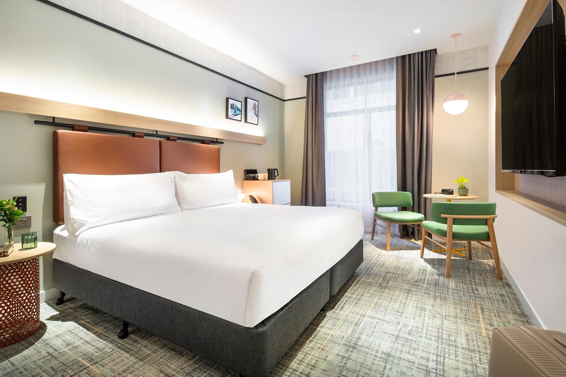 Holiday Inn Melbourne Bourke Street Mall by IHG 1 King Standard 2