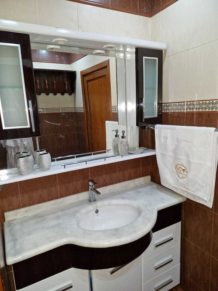 Shahrazad Rent Apartment Deluxe Apartment, Balcony, City View 7