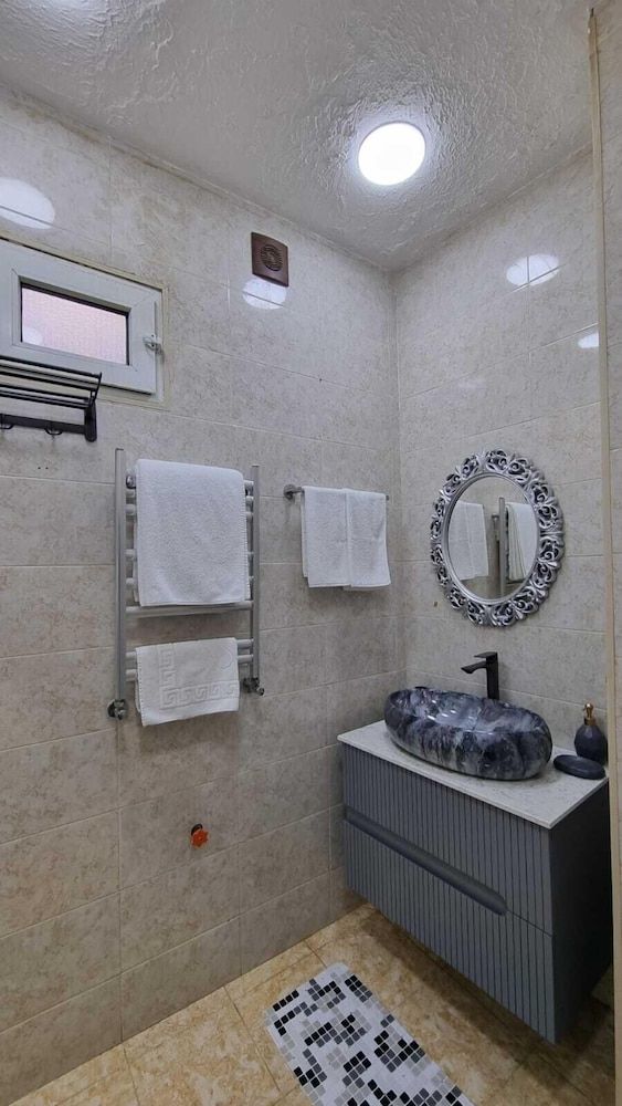 Apartments History 1870 Family Apartment, Courtyard View 4