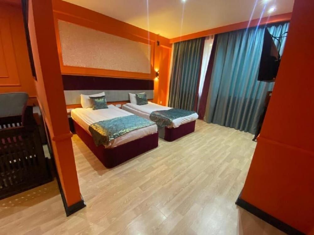 Hazz Palace Hotel Baku Standard Double or Twin Room 10