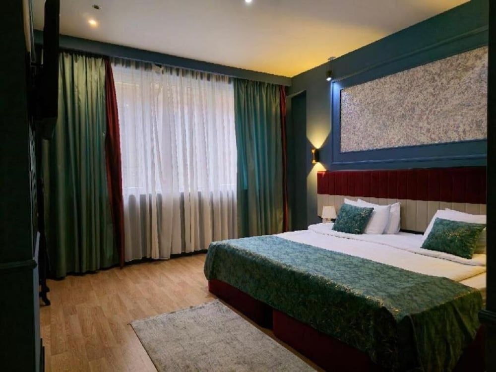 Hazz Palace Hotel Baku Standard Double or Twin Room 12