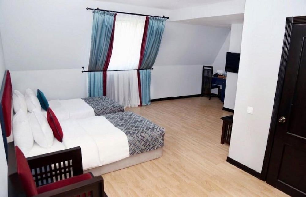 Hazz Palace Hotel Baku Standard Double or Twin Room 6