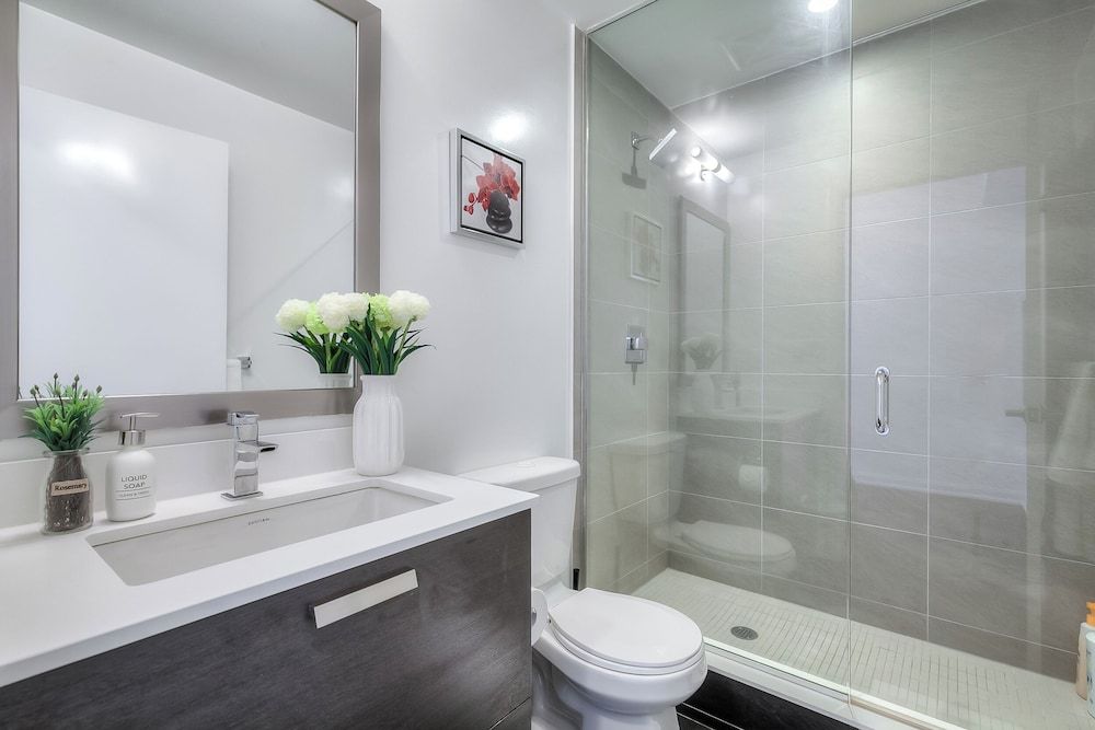 The Greenville Deluxe Suites & Towers Luxury Suite, 2 Bedrooms, City View 7