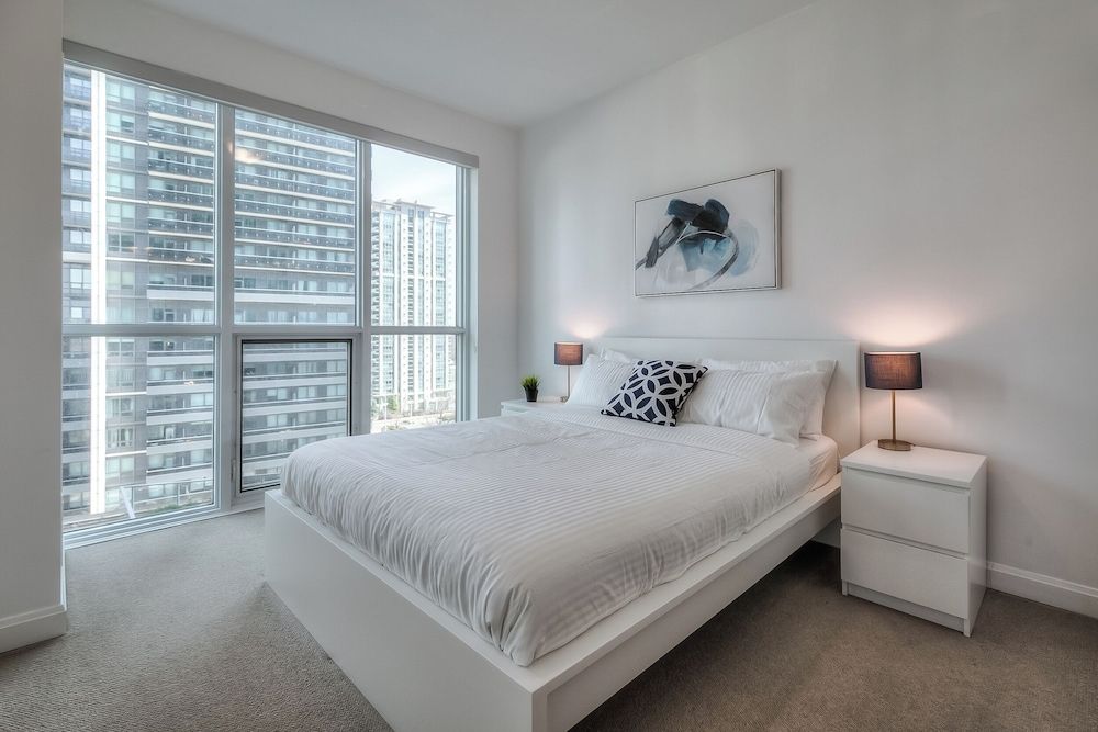 The Greenville Deluxe Suites & Towers Luxury Suite, 2 Bedrooms, City View