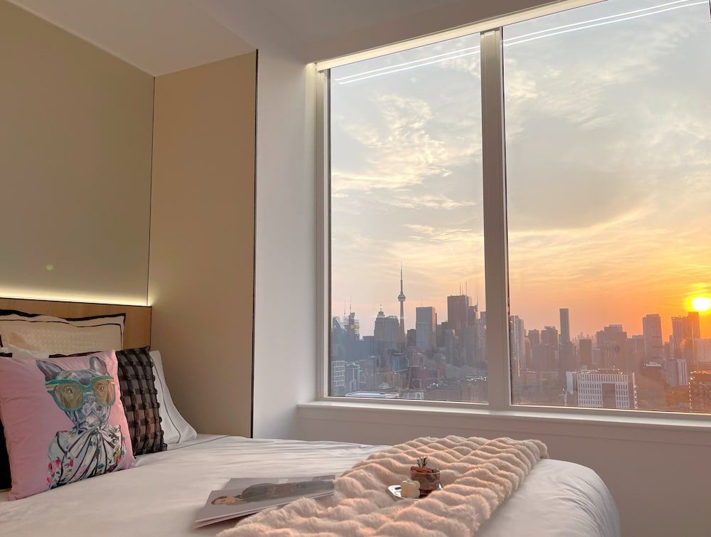 Skyline Luxe Panoramic Suites & towers Toronto Panoramic Penthouse, 2 Bedrooms, Non Smoking 35