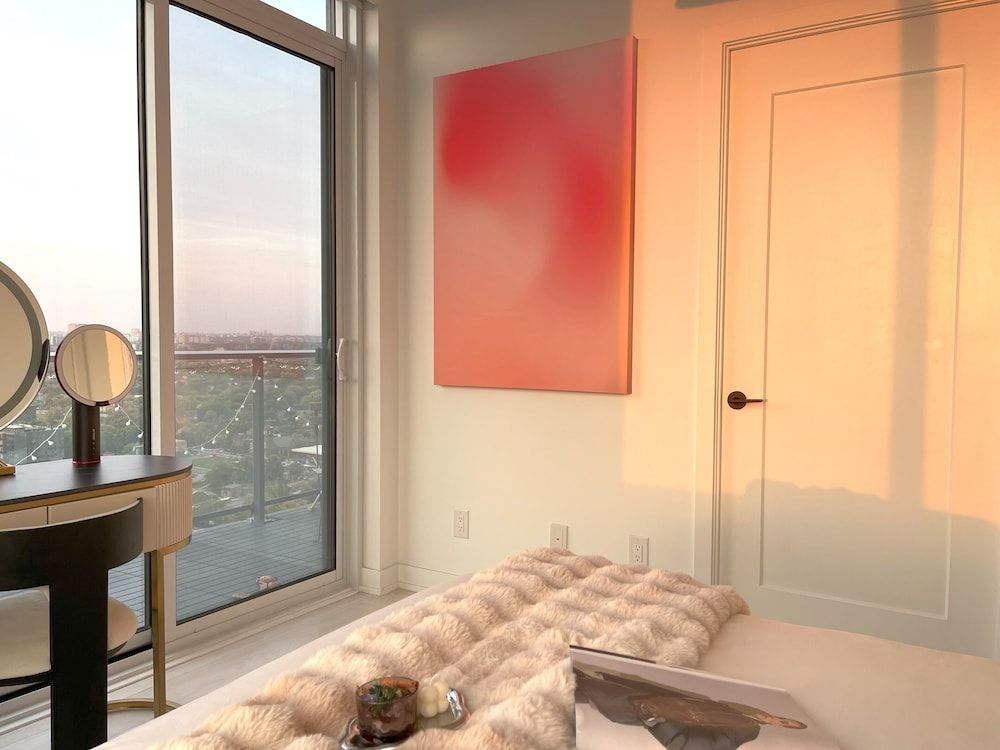 Skyline Luxe Panoramic Suites & towers Toronto Panoramic Penthouse, 2 Bedrooms, Non Smoking 36