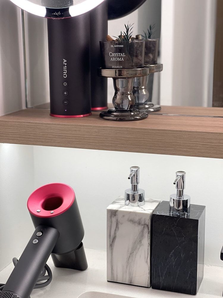 Skyline Luxe Panoramic Suites & towers Toronto Panoramic Penthouse, 2 Bedrooms, Non Smoking 26