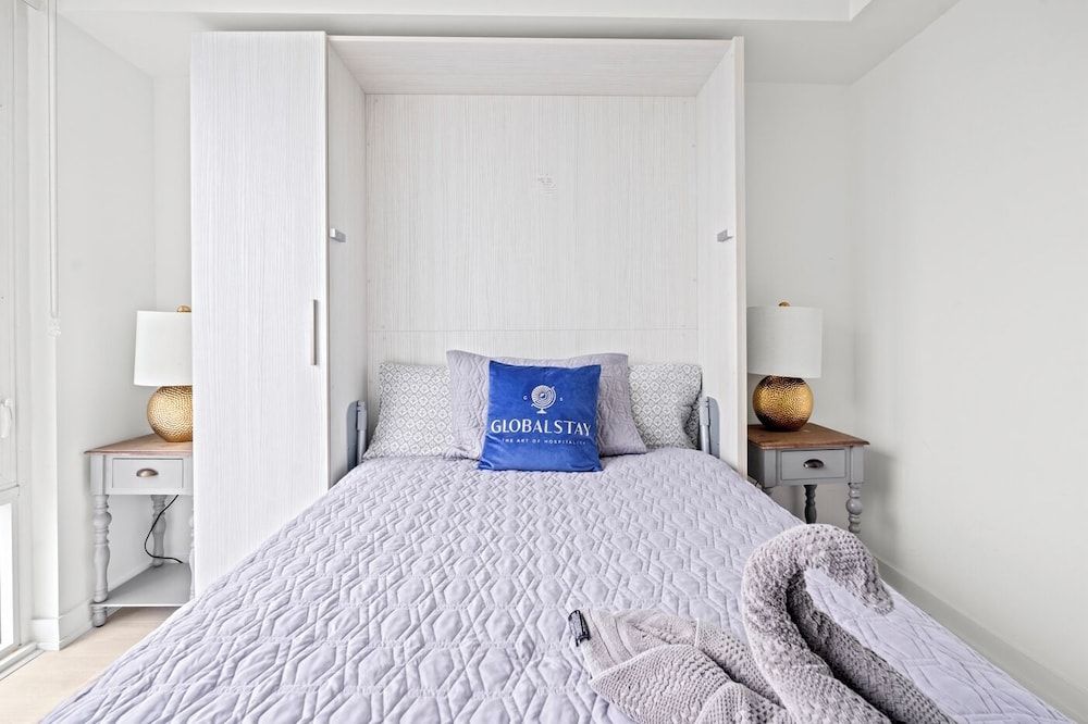 GLOBALSTAY Teahouse Condos in DT Toronto Deluxe Apartment, Multiple Beds 4