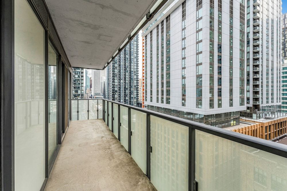 City Centre Suites Design Condo, 2 Bedrooms, Kitchen, City View 5