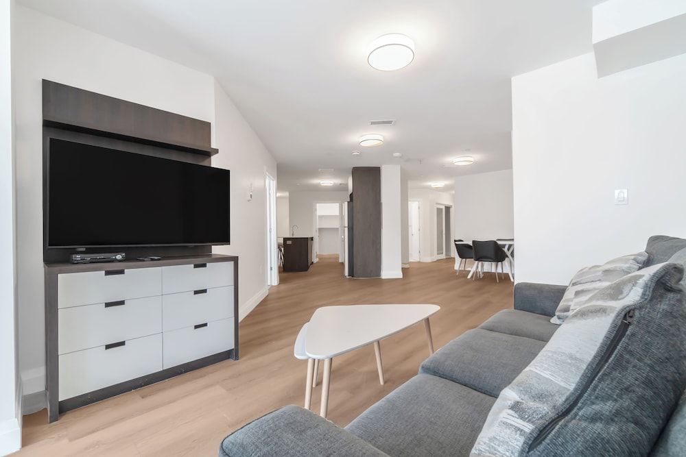 Meadowvale Apartment Hotel