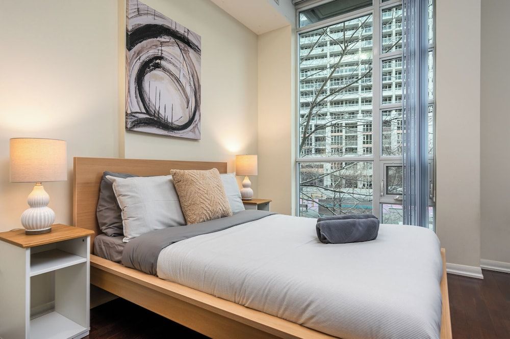 Fort York Suites Toronto