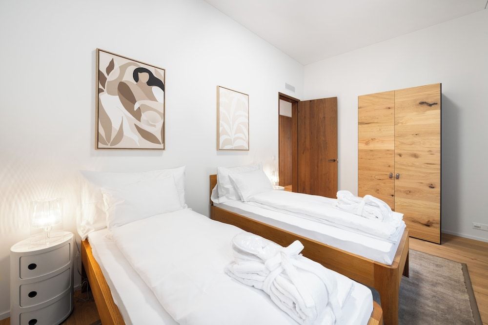 Swiss Hotel Apartments - Engelberg Luxury Apartment, 4 Bedrooms, Terrace, Mountain View 2