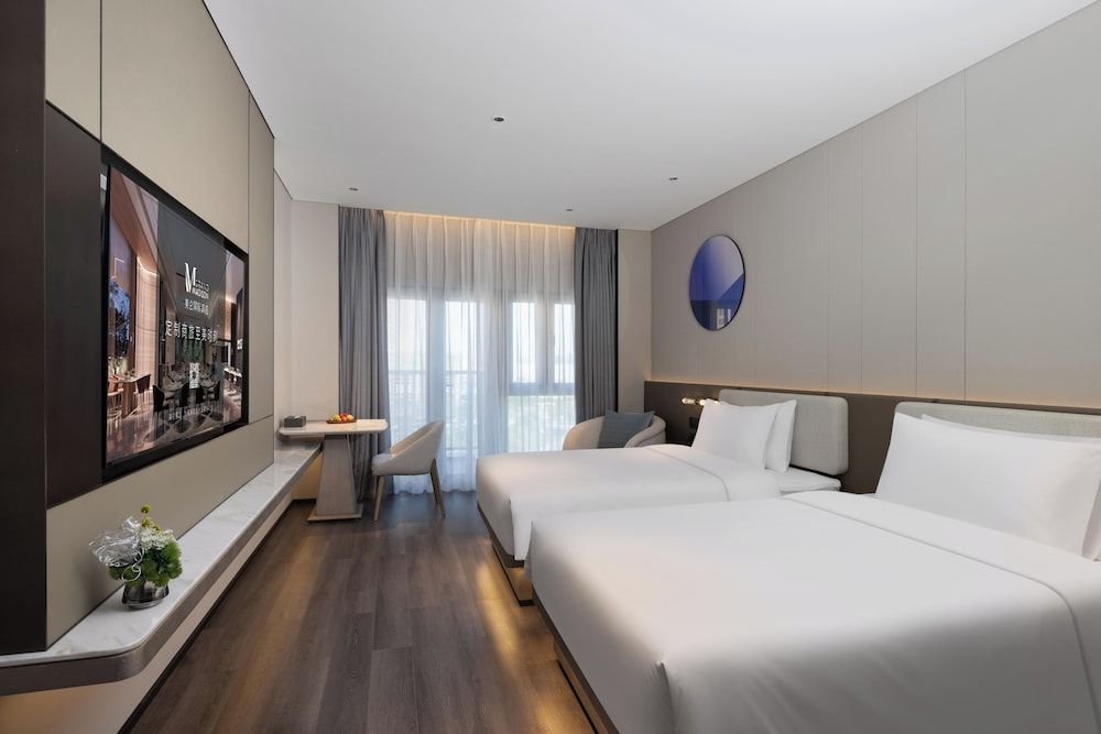 Grand Madison LongHua Yujing Shenzhen Business Twin Room