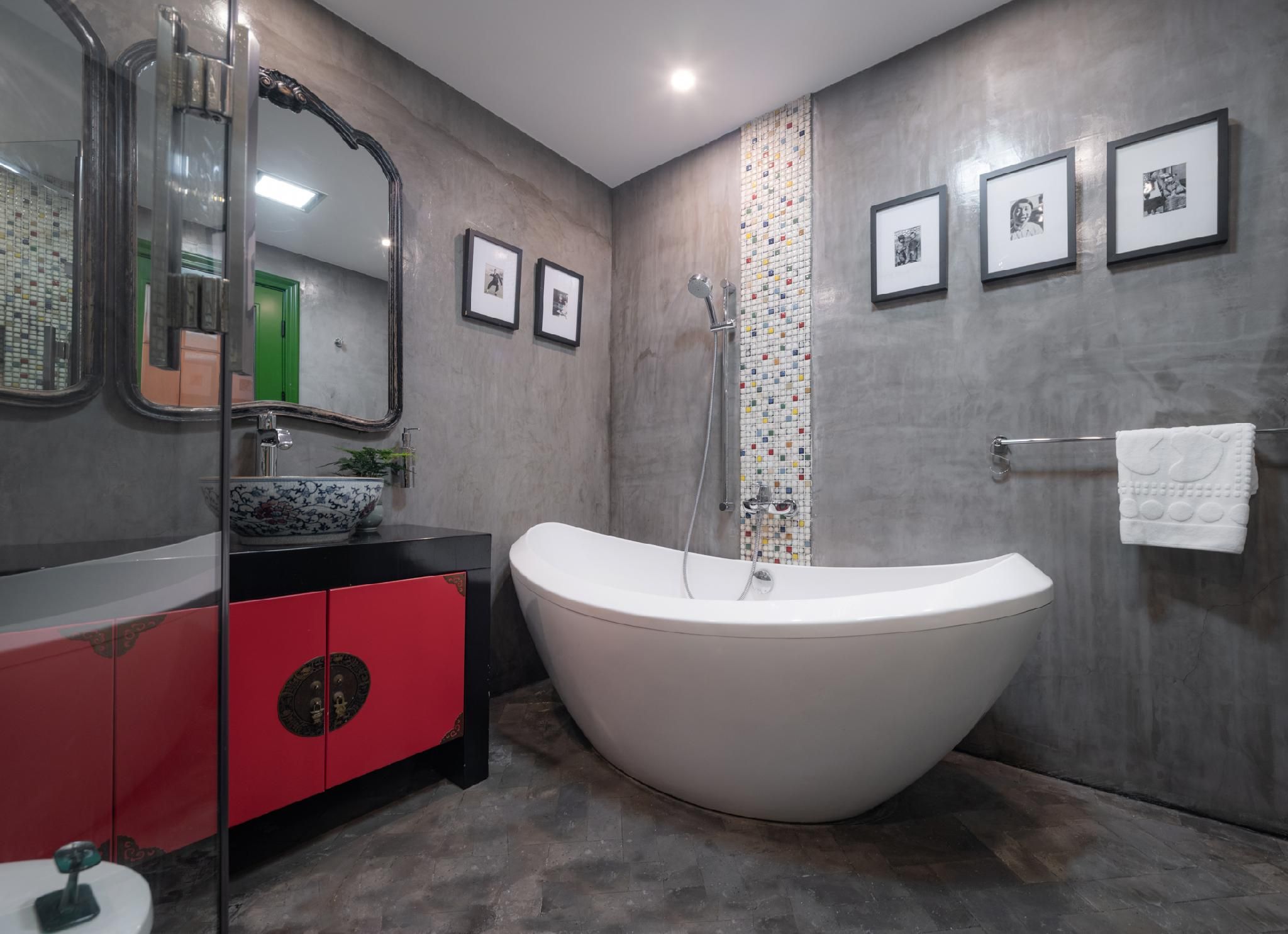 Family Room - 2 Beds