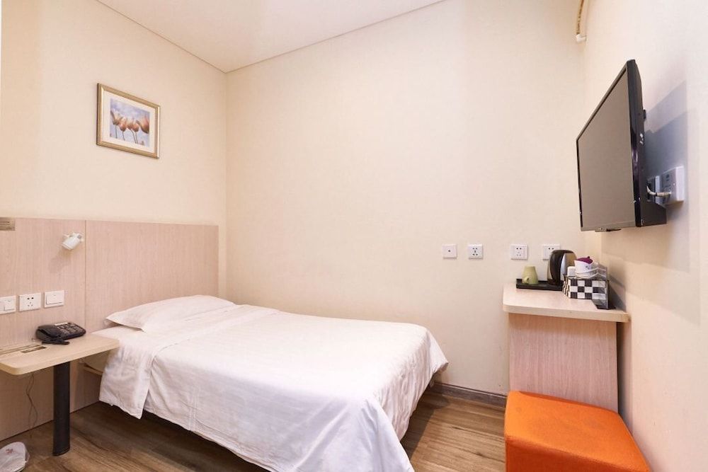 Economy Single Room