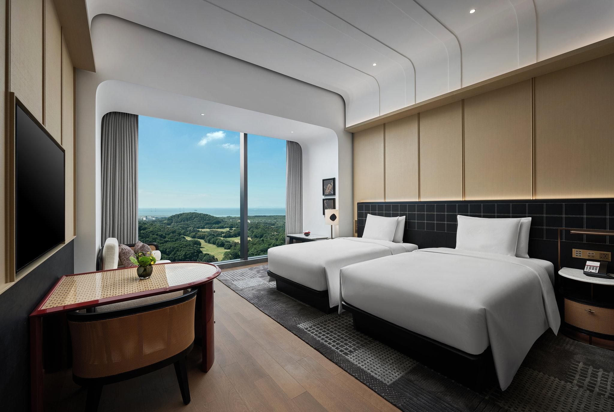 2 Double Standard Ocean View Lounge Access