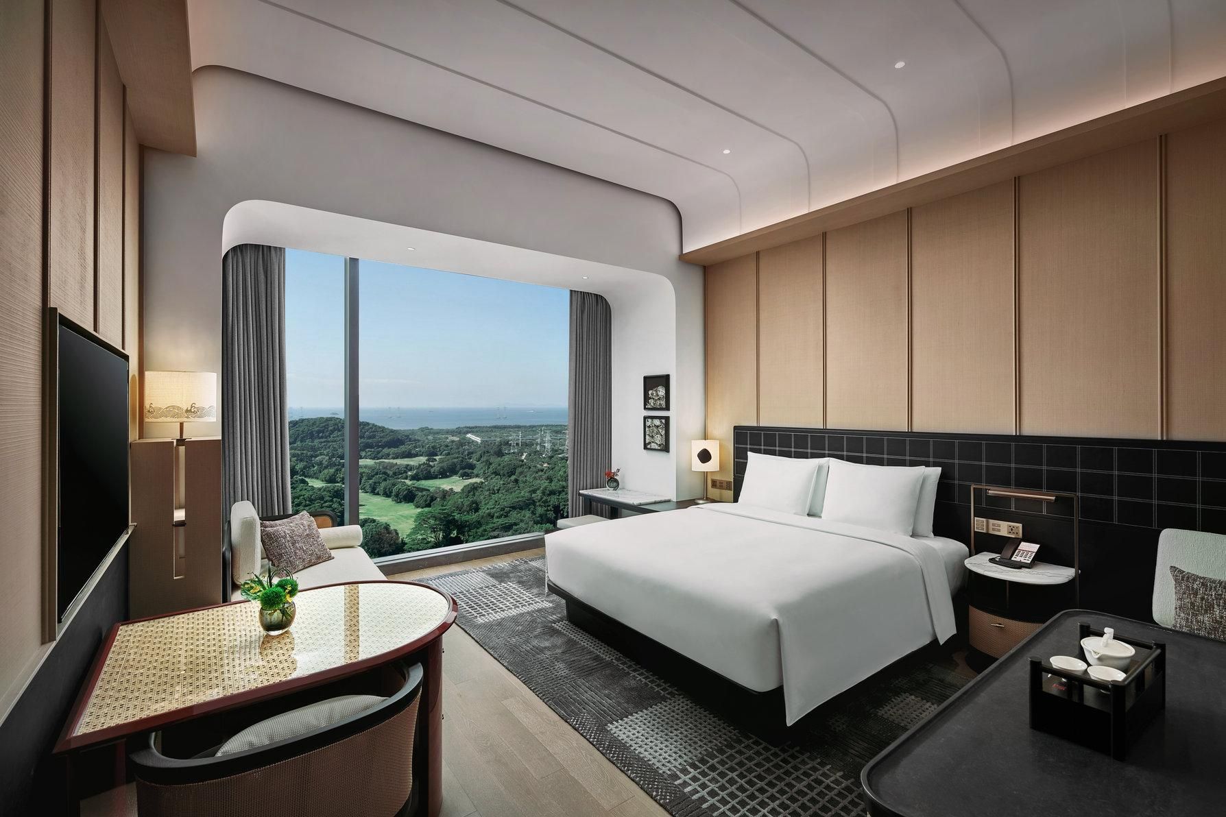 1 King Standard Ocean View