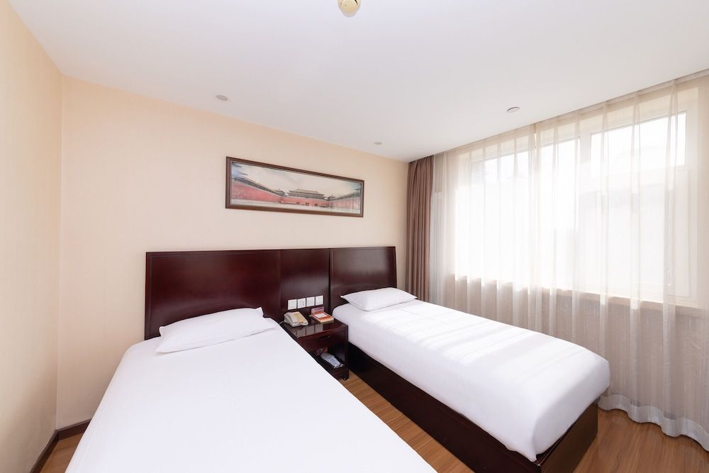 Comfort Double or Twin Room, City View