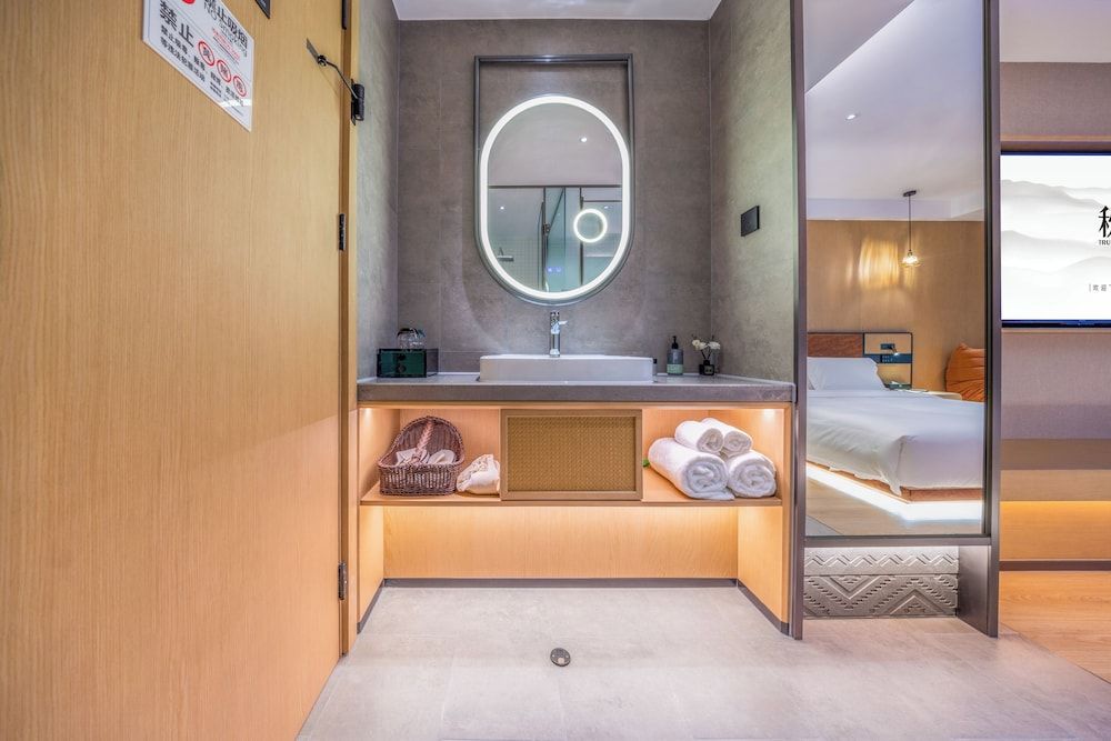 Comfort Double Room, City View