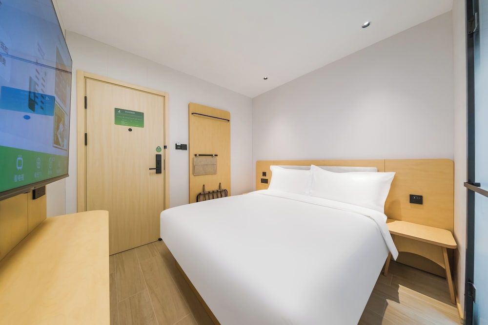 Basic Single Room