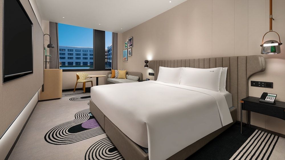 Standard Room, 1 King Bed (Super King)