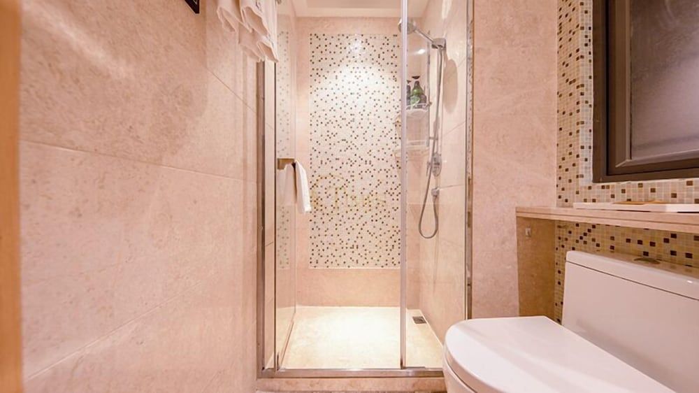 Tianxi Apartment KKone Branch Business Room, Balcony, Garden View 4