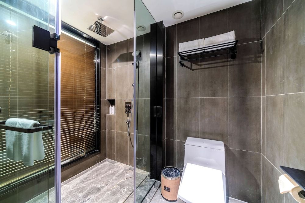 LIZ International Hotel Guangzhou Olympic Sports Center International Financial City Branch - Free Shuttle Bus to Canton Fair Complex During Canton Fair Period Superior Double Room, City View 4