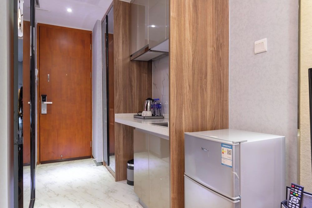 Yangyun San Sheng Ji Gong Classic Twin Room, City View 4