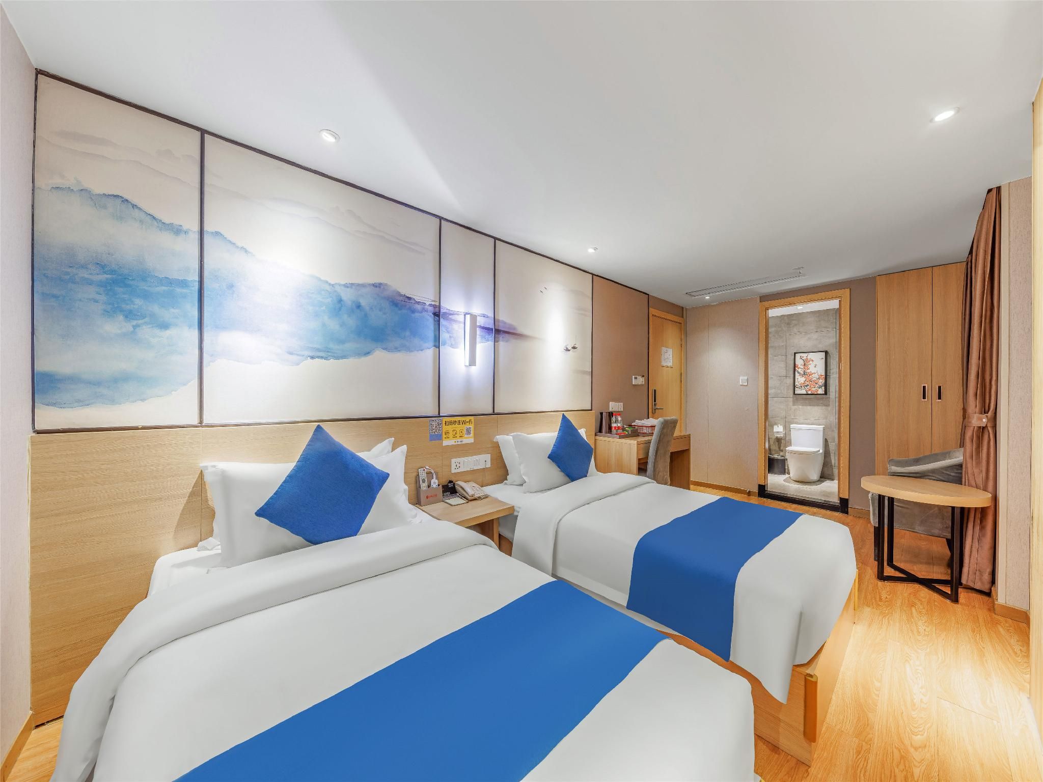 Deluxe Twin Room