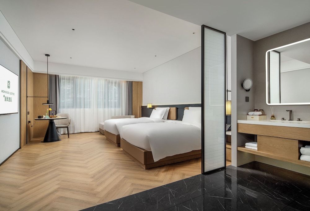 Mehood Lestie International Hotel Panyu Wanbo Yuangang Metro Station Branch - Free Shuttle Bus to Canton Fair Complex During Canton Fair Period