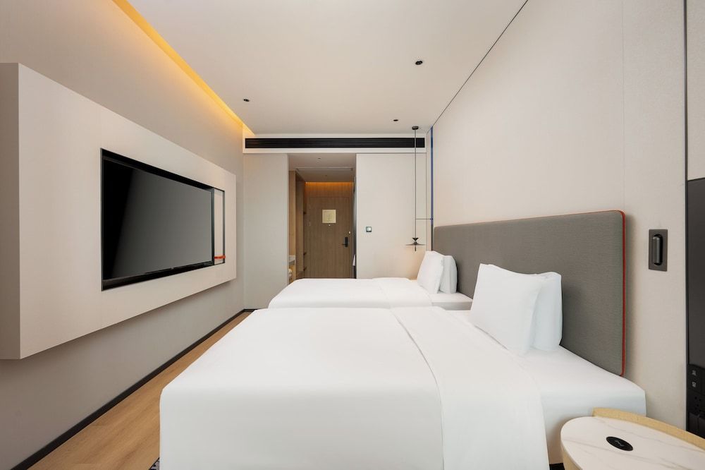 Holiday Inn Express Shanghai Hongqiao CBD by IHG