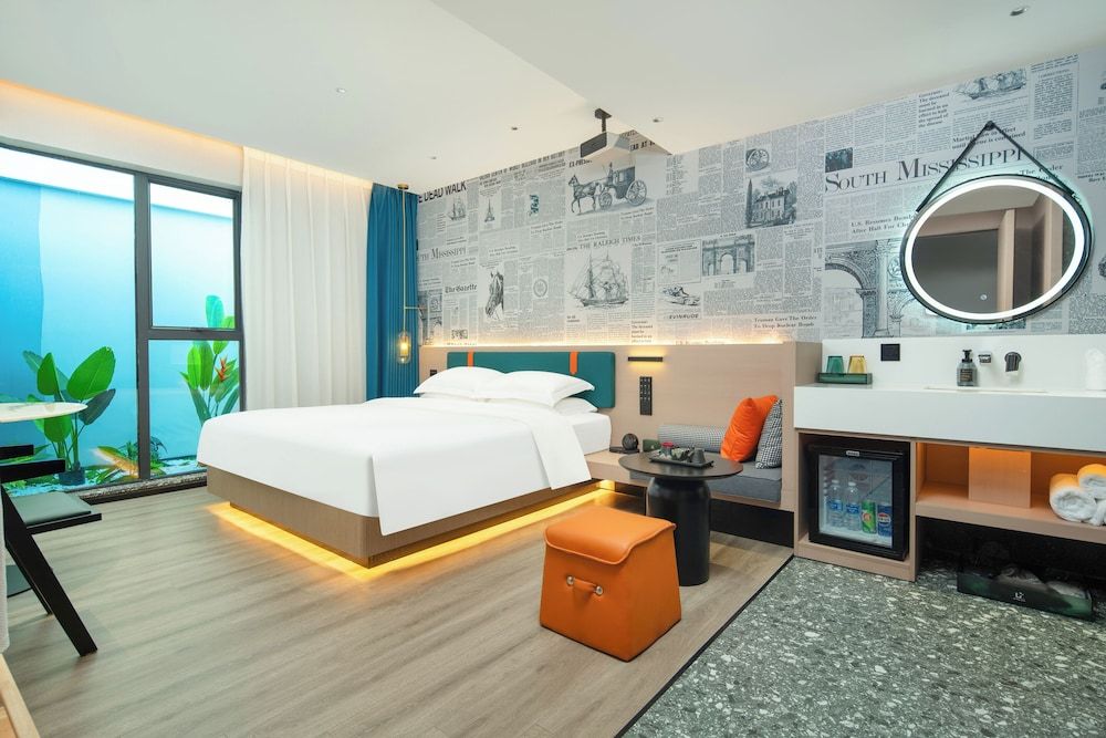 Lan Wan International Hotel Basic Double Room, 1 Queen Bed 2