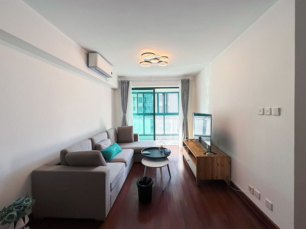 Tyms 2BR Apt Near ITC Xujiahui Line1 11 Condo, City View 20