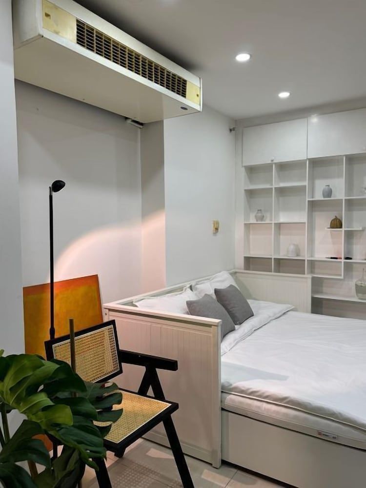 Apartment, City View