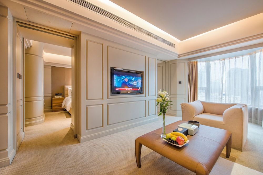Elegant International Hotel Shanghai - Bund Sichuan Road North Metro Station Branch