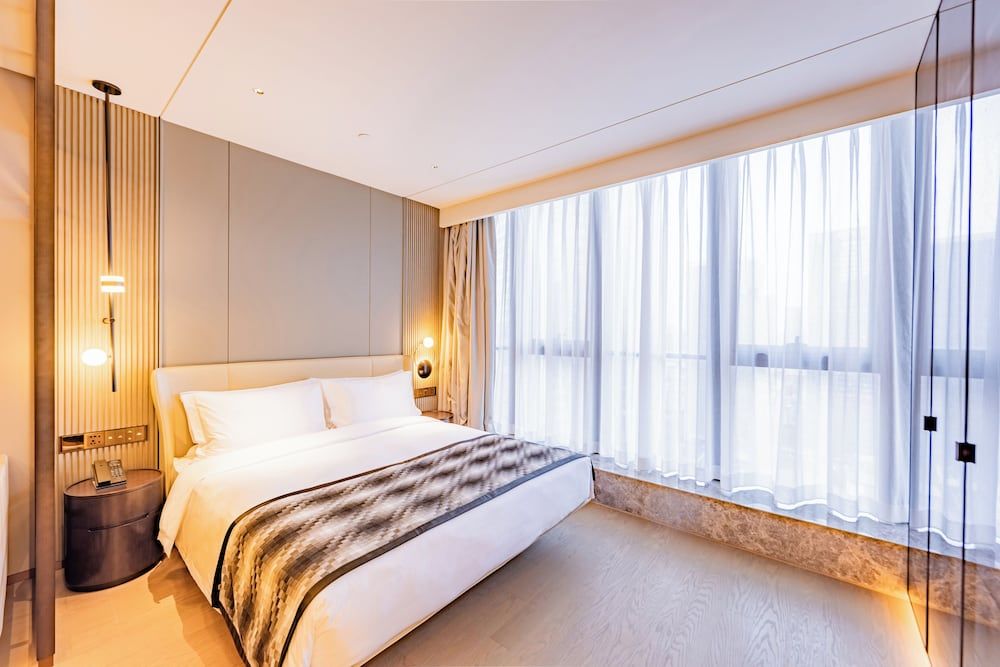 J Residence Comfort Double Room Single Use, City View 3