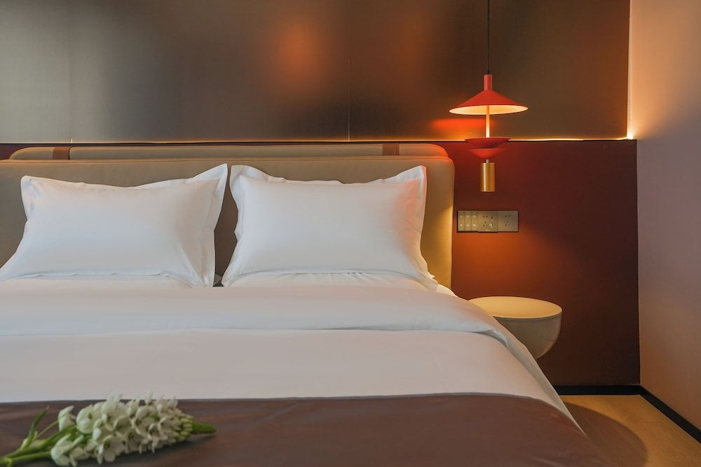 Modern Space Hotel Guangzhou Nansha Line4 STN Business Room 5