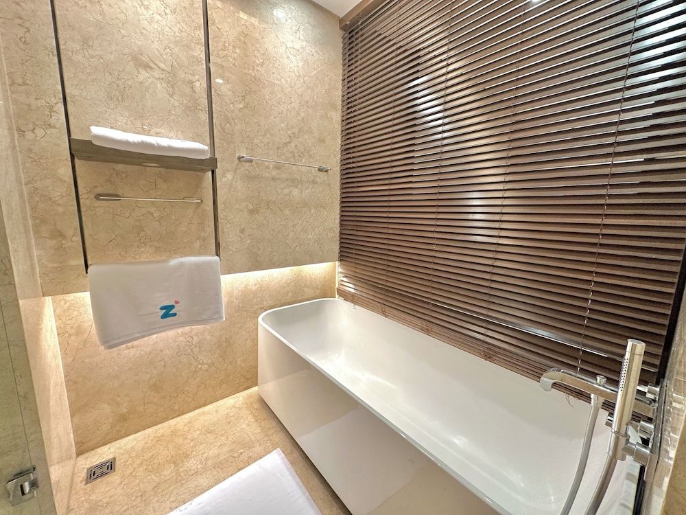 ZHome Deplex luxury apartment Luxury Apartment, Canal View 17