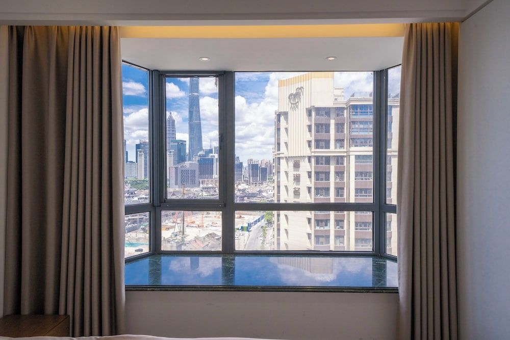 Zhome- Sun Garden2- Near the Bund Apartment, City View 11