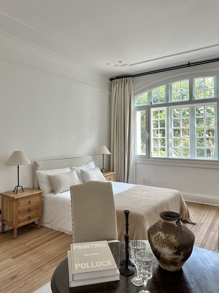 Shanghai Hills& Art Suite 17 Classic Condo, City View 7