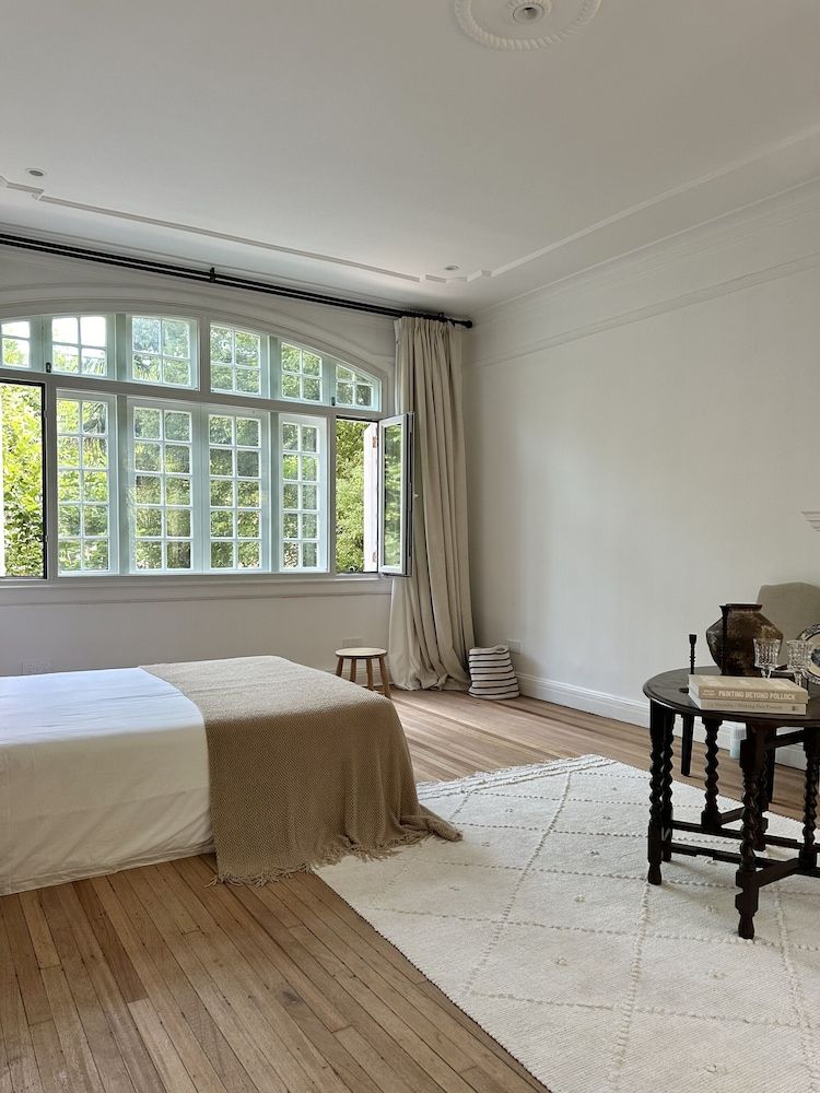 Shanghai Hills& Art Suite 17