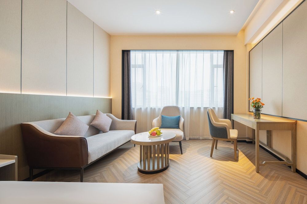 Luxury Double Room, City View