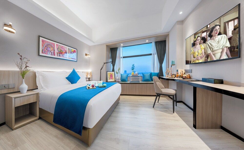 Superior Double Room, City View