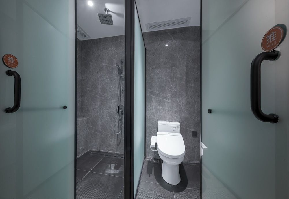 Signature Twin Room, Garden View